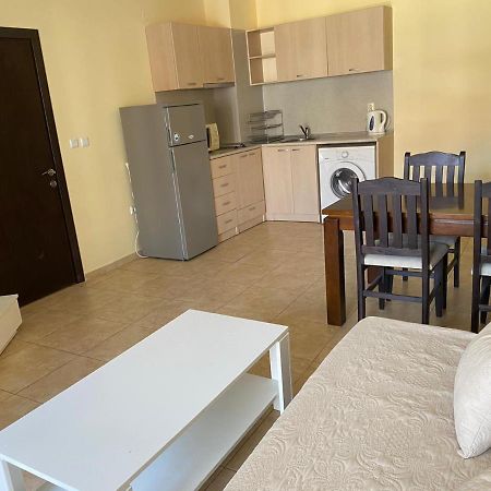 3 Room Family Apartment With Pool View Несебр Экстерьер фото